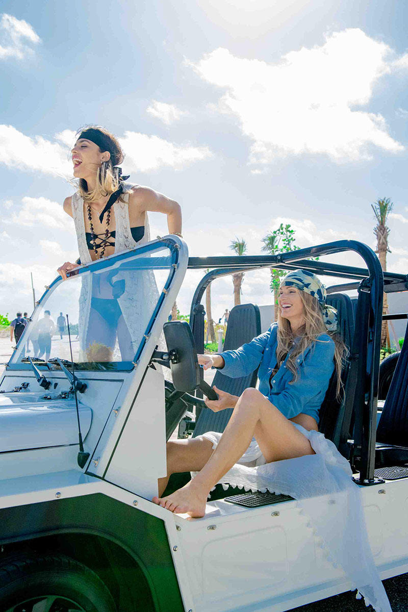 Hippies on white moke